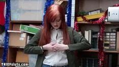 Redare Blanch roșcat cu pielea catifelată hoț adolescent krystal orhideee plante enciclopedism frâiele