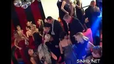 Oynat Siyasi partide porno