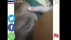 播放 查瓦给我带来她的外壳