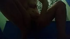Oynat Dilliquidate'imi şiddetli bir şekilde itmek