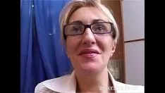 Играть Знакомство с горячей мамой для траха!