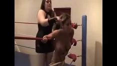 Riproduci Prima donna maestria 1: jane vs.khloe