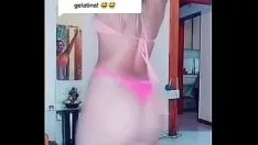 Oynat Eski iç çamaşırı ve eşek dilimi