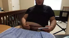 播放 下午好猛拉