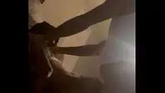 Afspelen Zweepslagen zijn gf terug uit in