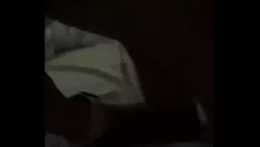 चलाएँ फीडर की चुभन पर नरम गोरा चूषण