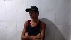Redare Să vărsăm fasolea cu persoana fără adăpost