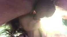 Play Nut pull manoeuvre