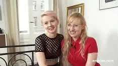 Играть Блондинка младенец vadhesive дает ins natalia ее номер 1 tribade рабство пройти