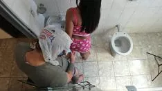 Putar Saya pergi ke kaleng dan melihat gadis tapak saya di pjaminha segera saya punya teman yang parah dan meminta tas di pantatnya
