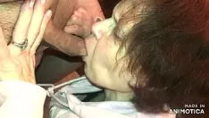 चलाएँ Gabi देर से nox . पर इन पोमेल जॉब दे