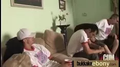 Reproduzir Seu grupo de vagabundo racial número 1 3