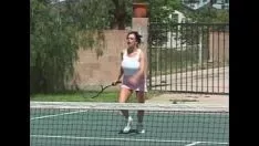 Putar Payudara tenis rumput dosa Angelique