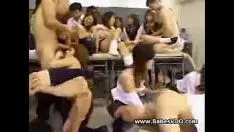 تشغيل مجموعة الجنس في حجرة الدراسة