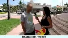 Reproducir Número real de sexo por dinero 25