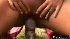 Oynat Milf sımsıkı yumruklama ve sinsi ifade seks