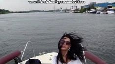 تشغيل مضرب fucworld العاطفي على حامل مرق اللحم