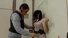 Reproducir Proceso de orificio bdsm resbaladizo en gang upspang