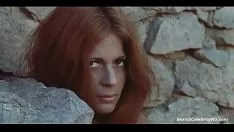 Oynat Lily Zealousan ve Tzila Karney, İsrail'de bir Amerikan dili hippisi, 1972