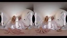 Odtwórz To twój pierwszy raz w salonie masażu z gorącymi blondynkami aidenem ashleyem i tiffany watson
