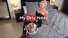 Reproduzir Mydirtyhobby - loira peituda fica com a bunda fodida grande e grande galo