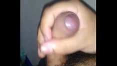Reproduzir Cansado do mundo, eu o enraizo