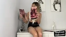 再生 ストッキングとヒールを履いた革のスカートの美女によるsphの下ネタトーク