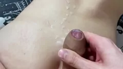 चलाएँ सह शॉट अधिभार: किशोर की तंग बिल्ली और सुडौल गांड