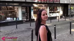 Afspelen Public Sex Unleashed: Emma Secret wordt ondeugend in de stad - Cumshot Finish