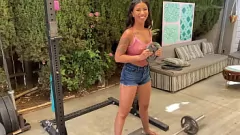 Afspelen Ebony pornoster Ameena Green's intense hardcore ontmoeting